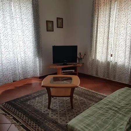 Il Casale Apartment Paola